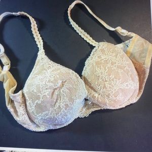 Felons push up bra vintage 34B add a cup